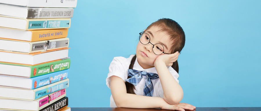 斜視會并發(fā)哪些容易混淆的疾??？